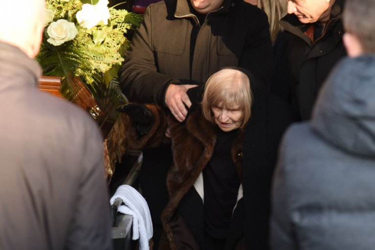 Sahrana sina Mire Banjac