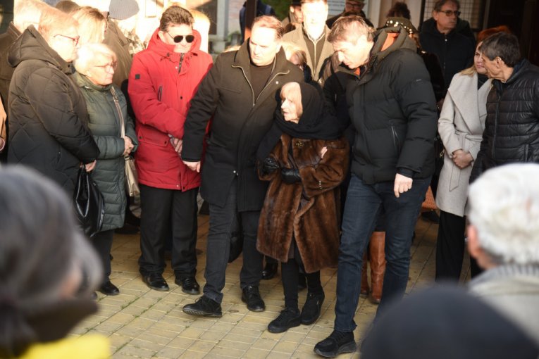 Sahrana sina Mire Banjac