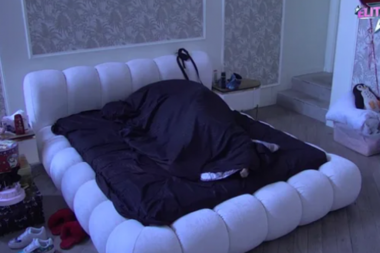 Ena i Peja vrela akcija u Eliti