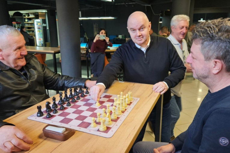 Prestižni šahovski turnir u Loznici