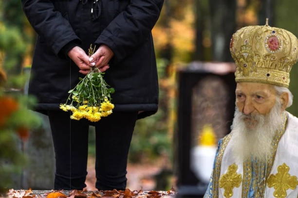 MAJKA ZAMOLILA PATRIJARHA PAVLA DA ODRŽI OPELO ZA NJENOG SINA KOJI SE UBIO: Poglavar SPC izgovorio samo tri reči