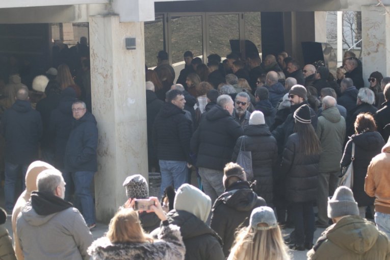 Sahrana Dejana Matića