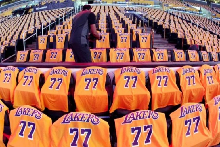 Neverovatne slike stižu iz LA