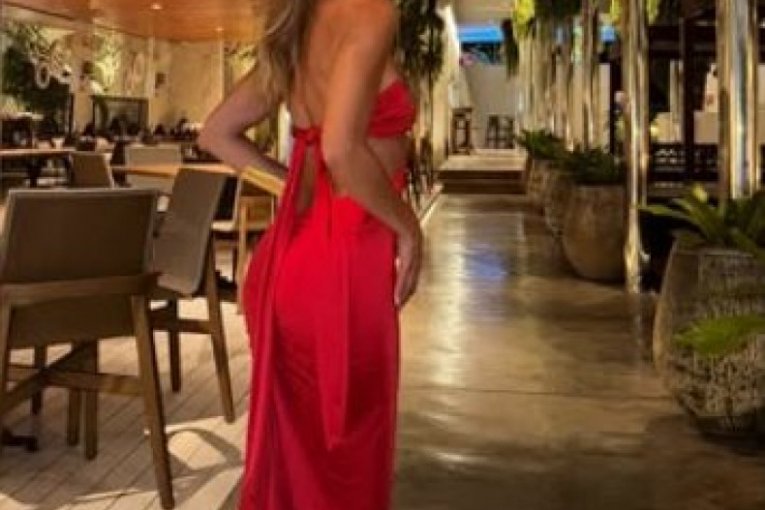 Portparolku Vojvodine ostavio dečko. Ona otputovala na Tajland