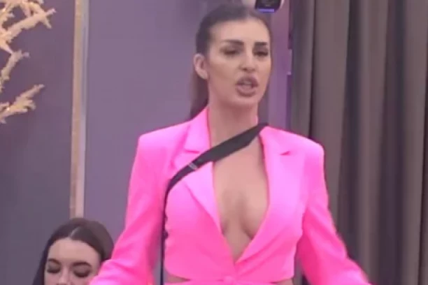 OTKRIVENA ISTINA O AFERI ENE ČOLIĆ I ''RUZMARINA'': Bila je redovan gost u NJEGOVOJ kući , a uživala je u društvu JAKIH ličnosti!