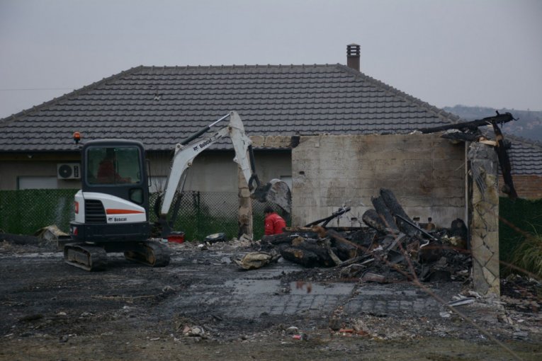 Izgoreli restoran fudbalera Crvene zvezde!