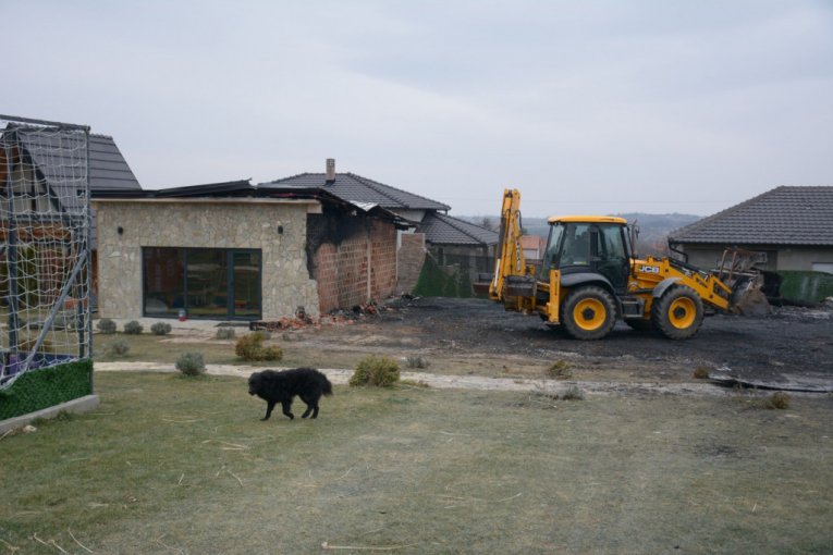 Izgoreli restoran fudbalera Crvene zvezde!