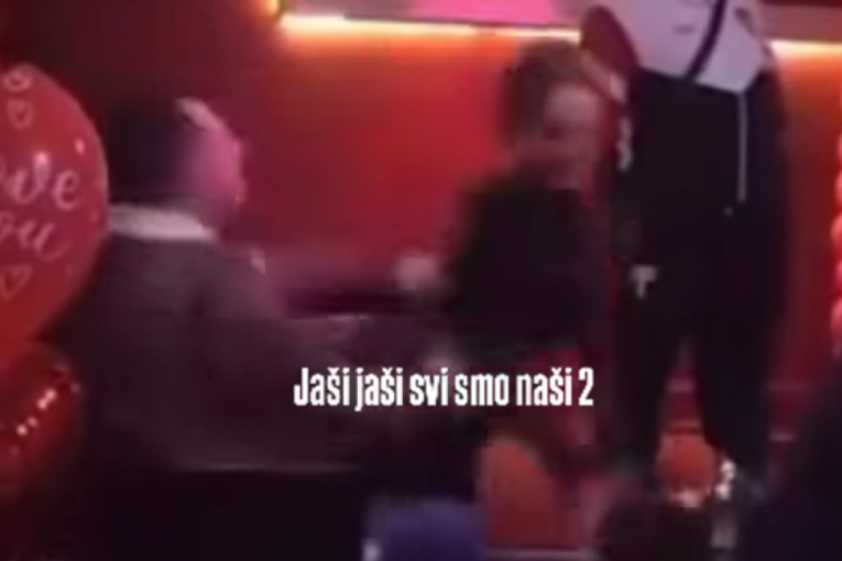 Gastoz gurnuo Anđelu Elita 8 Zadruga žurka snimak