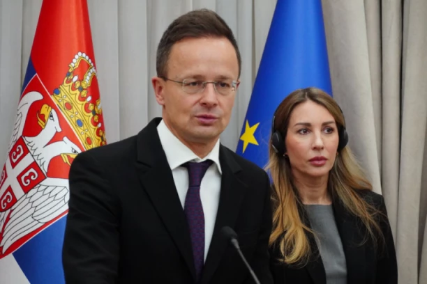 OČEKUJEMO ODGOVOR OD OFAK! Sijarto: "Srbija i Mađarska plaćaju preveliku cenu rata, vidite samo ove cene!"