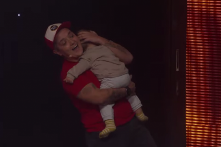 Marija Šerifović sa sinom