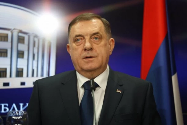 DODIK PORUČIO IZ  MOSKVE: "Evropski put je podvala i zabluda, EU je u svojoj završnoj fazi"