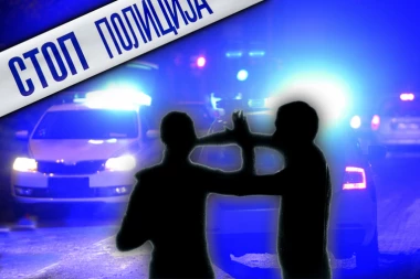 BRUTALAN NAPAD ISPRED MARKETA! Udario ga i polomio mu lice!