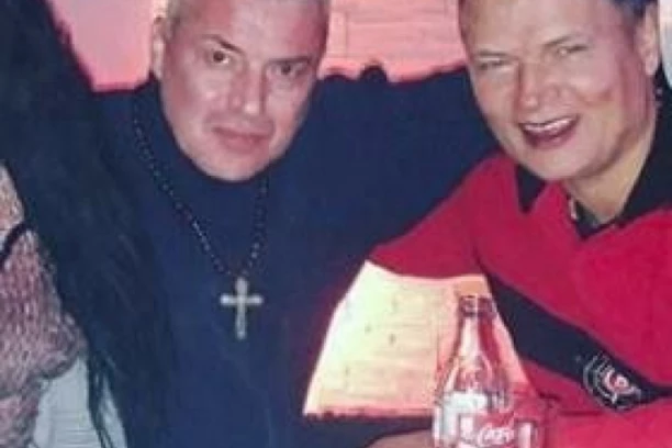 OPLJAČKAN SRĐAN ADŽEMOVIĆ: Opšta DRAMA NA ZVEZDARI, bivši muž poznate pevačice POKRADEN - POZAMAŠNA CIFRA JE U PITANJU!