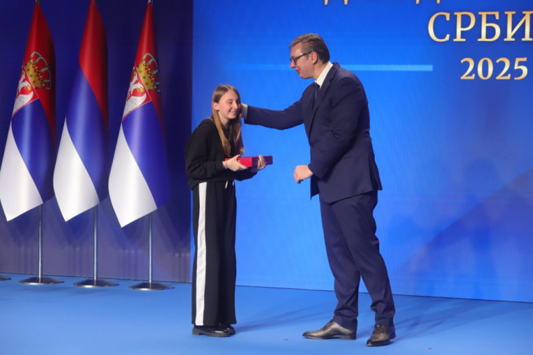 Aleksandar Vučić dodeljuje ordenje na Dan državnosti