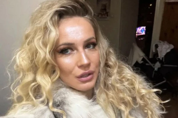 SPAKOVALA STVARI I POBEGLA IZ SRBIJE! Milica Veličković više nije sama - OSTAVILA SVE IZA SEBE! (FOTO)