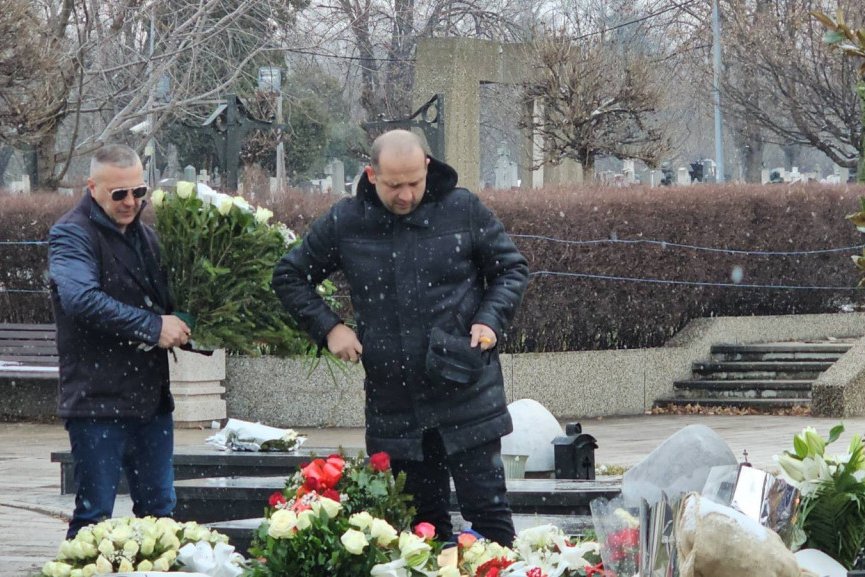 Emir Habibović na pomenu Šabana Šaulića