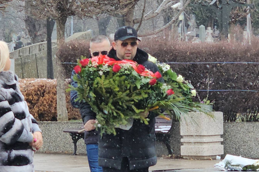 Emir Habibović na pomenu Šabana Šaulića