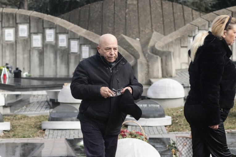 Šaban Šaulić pomen Novo groblje Aleja zaslužnih građana Hasan Dudić