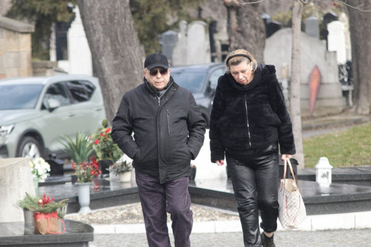 Šaban Šaulić pomen Novo groblje Aleja zaslužnih građana Hasan Dudić