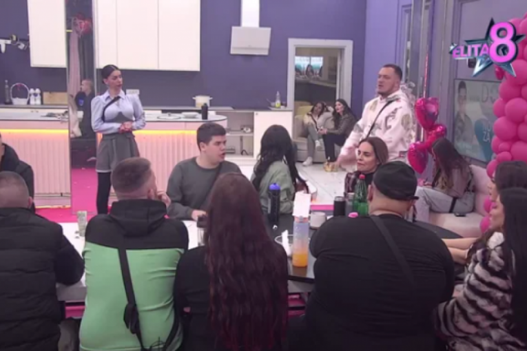 Haos Anđele i Gastoza