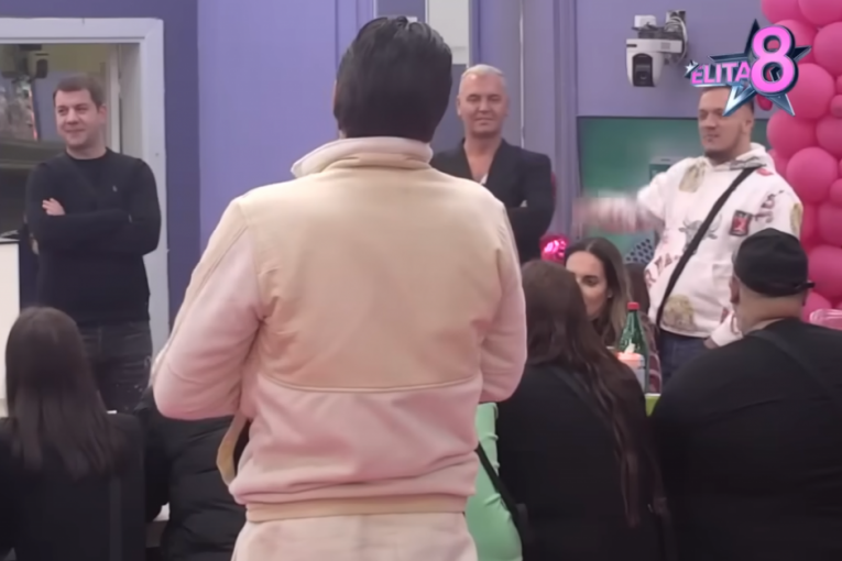 Nenad Marinković Gastoz bira potrčke