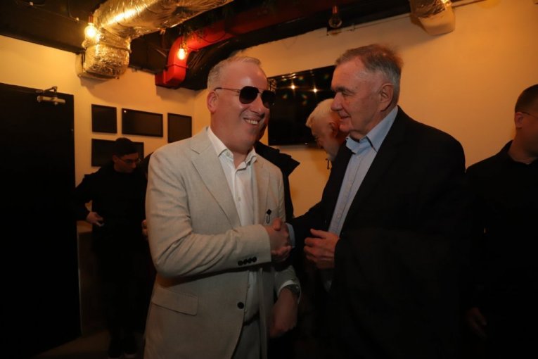 Saša Matić posle koncerta