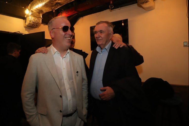 Saša Matić posle koncerta