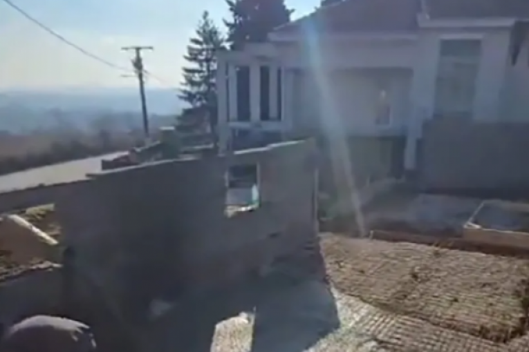 Zorica Marković gradi kuću