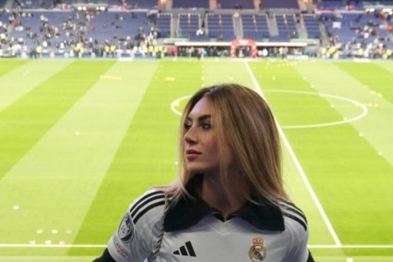 Redovno prati sva najvažnija fudbalska zbivanja širom planete