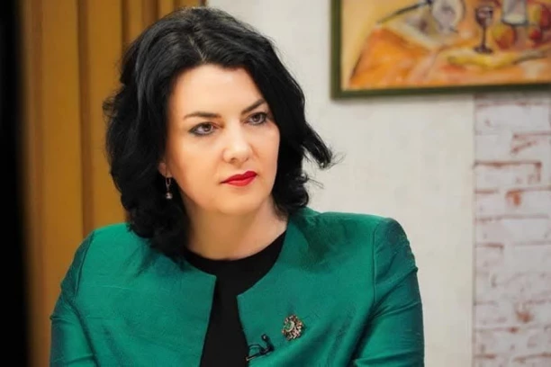 BIVŠOJ GRADONAČELNICI NIŠA PRODUŽEN PRITVOR! Evo i koliko!