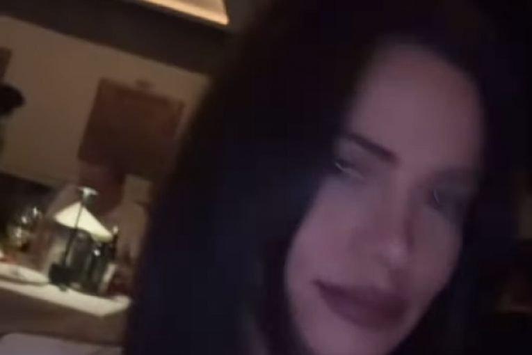 Milica slavi rođenje kume