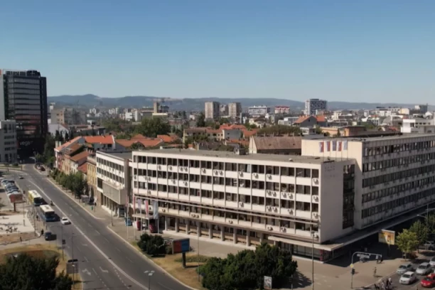 TAČNO U PODNE! Novosađani će čuti SIRENU - signal će trajati tačno 60 sekundi!