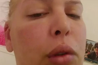 PUCAJU SILIKONI, PRETI JOJ SEPSA! Starleta iz rijalitija  traži 15.000 EVRA ZA NOVE GRUDI  - EVO ŠTA NUDI ZAUZVRAT!