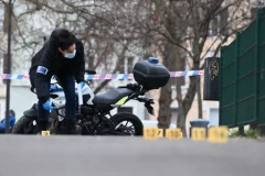 UBIJEN TINEJDŽER U NARGILA-BARU: Napadači došli na skuteru, pa zapucali na goste! Povređene još 4 osobe