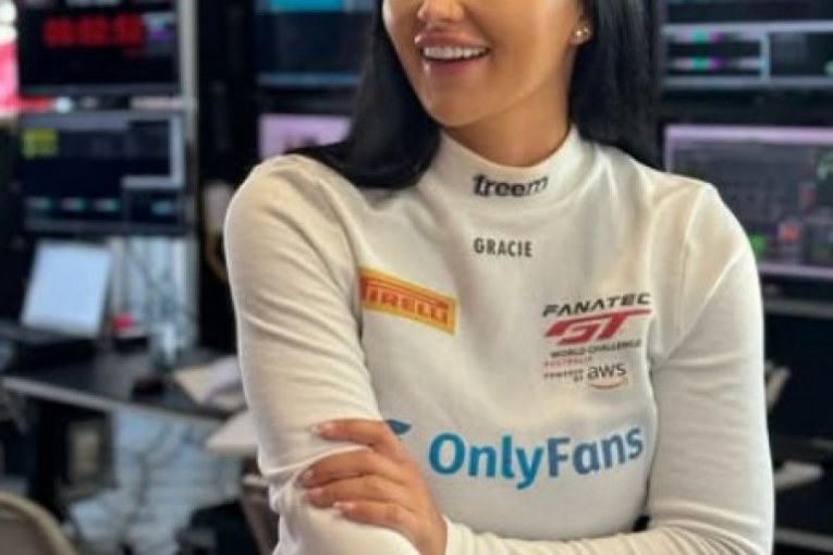 Automobilizam je ipak njena najveća ljubav