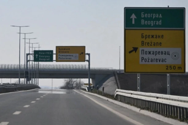 AMSS UPOZORAVA SVE VOZAČE: Mogući su odroni, pazite se!