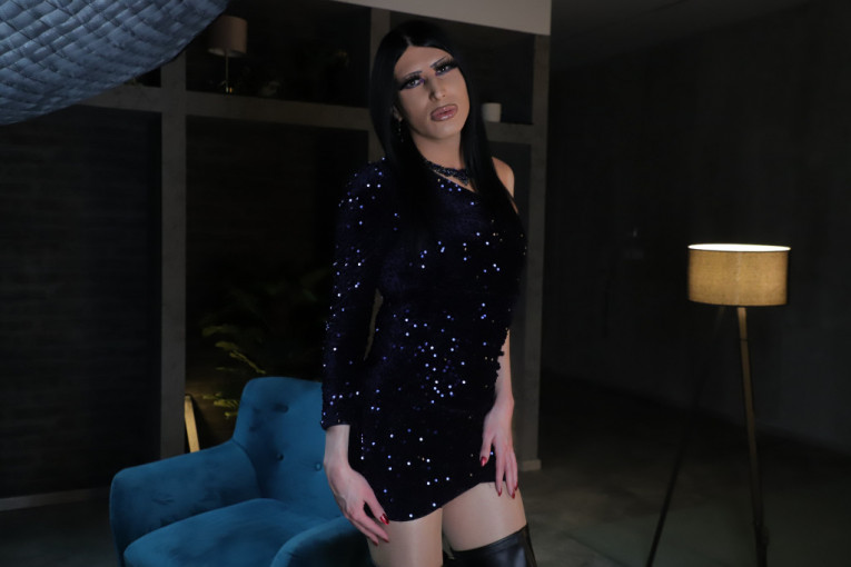 Supreme Queen TikTok