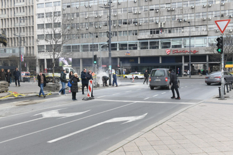 Nove oznake na Prizrenskoj ulici u Beogradu-zbunjujuća horizontalna signalizacija 