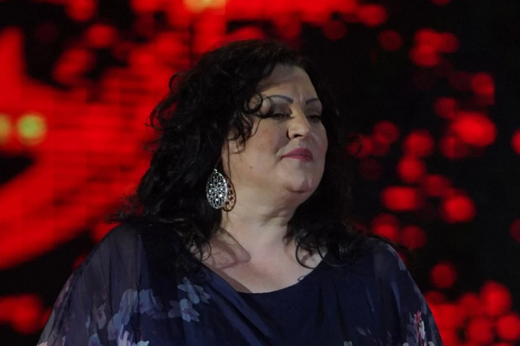 SKANDAL NA ESTRADI: Pevačica prozvala KOLEGE, pa brutalno izrešetala sve "TO NISU PEVAČI, VEĆ MANEKENI" (VIDEO)