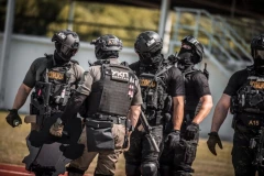 VELIKA AKCIJA POLICIJE! Uhapšeno više osoba zbog krijumčarenja i PRANJA NOVCA! Fokus špediteri, carinici i GRANIČNI POLICAJCI!