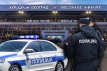 BEZ PROBLEMA IH STAVIO U RUČNI PRTLJAG! Pogledajte šta je policija na beogradskom aerodromu našla kod jednog putnika! (FOTO)