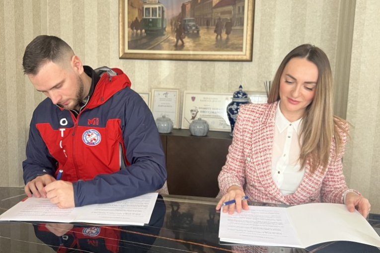 Potpisivanje ugovora