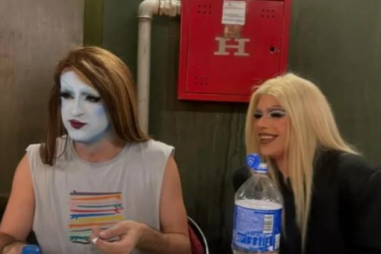 ''Harem girls'' bez kostima