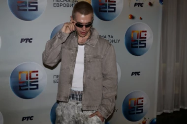 BIO SAM ŽRTVA OSVETNIČKE PORNOGRAFIJE: Učesnik PZE otkrio kako je ucenjivan ekplicitnim sadržajem - sve isplivalo na videlo (VIDEO)