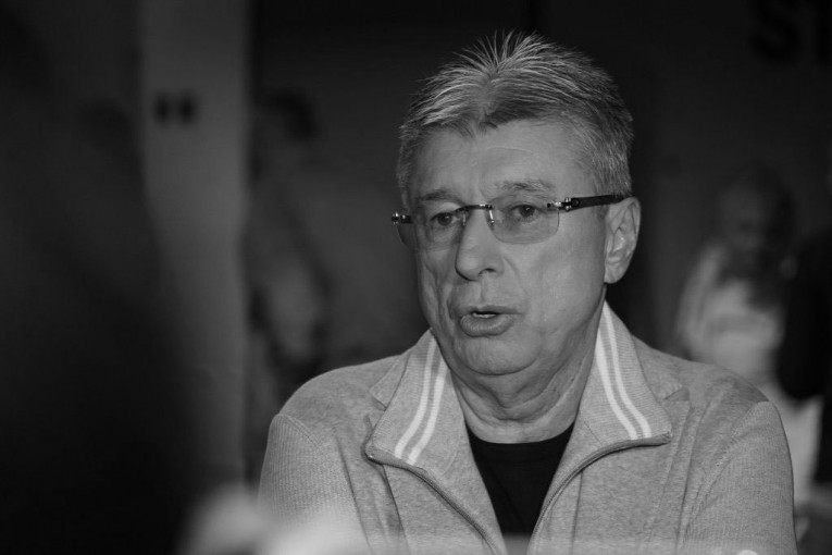 Umro Saša Popović