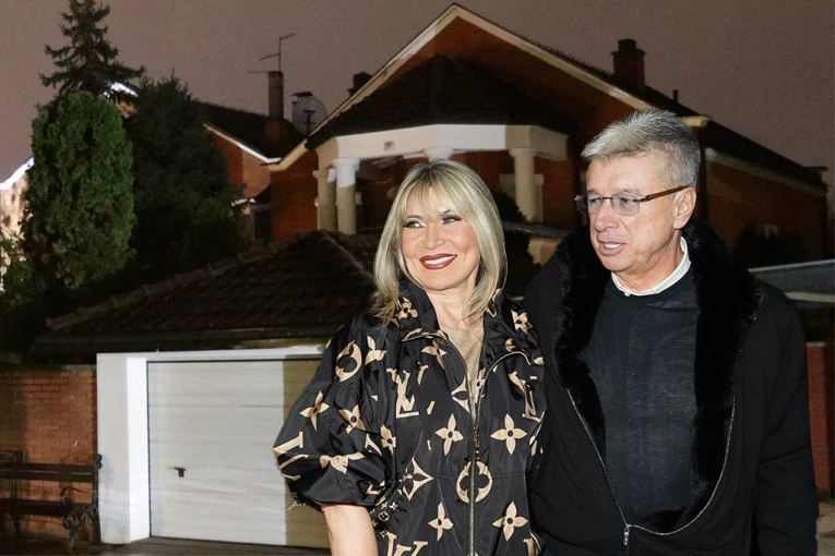 KOMŠINICA SAŠE POPOVIĆA OTKRILA SVE O POZIVU SA SUZANOM: Na Bežaniji odzvanjaju JECAJI, potresna scena!