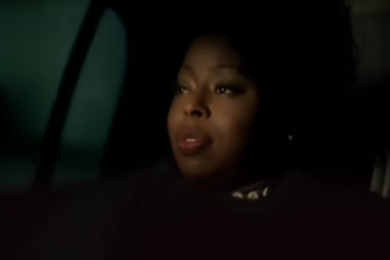 Endži Stoun preminula