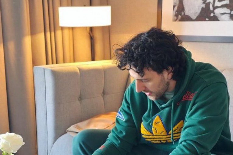 Srpski reprezentativac parafirao novi ugovor