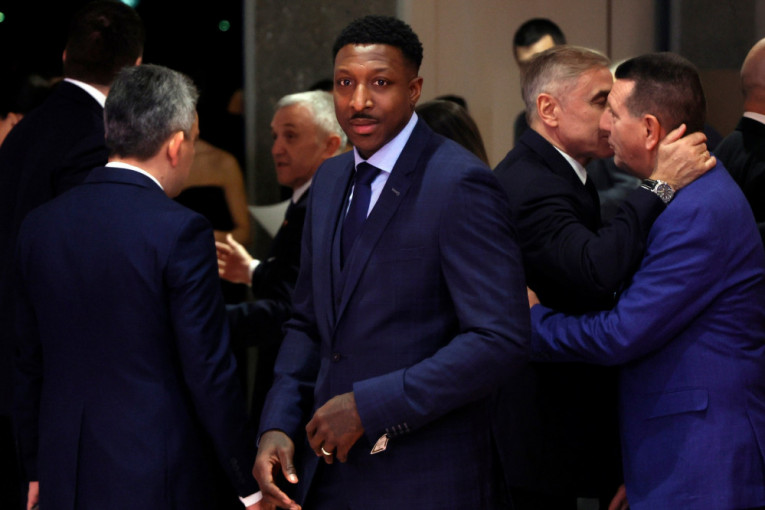 Veliki broj legendi je večeras prisutan u Sava centru