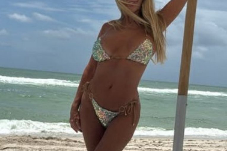 I u osmoj deceniji života izaziva uzdahe